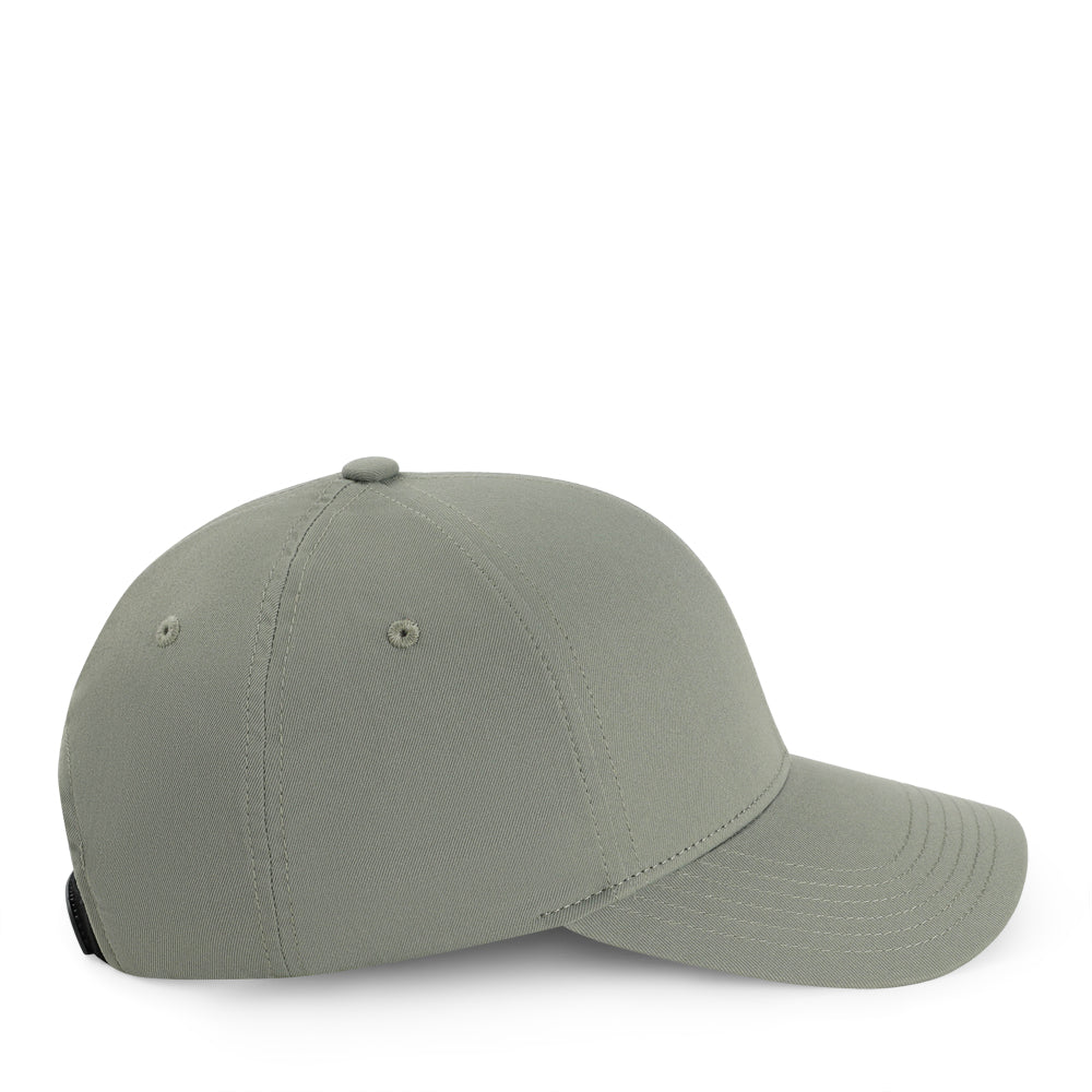 | Color: Meadow Green