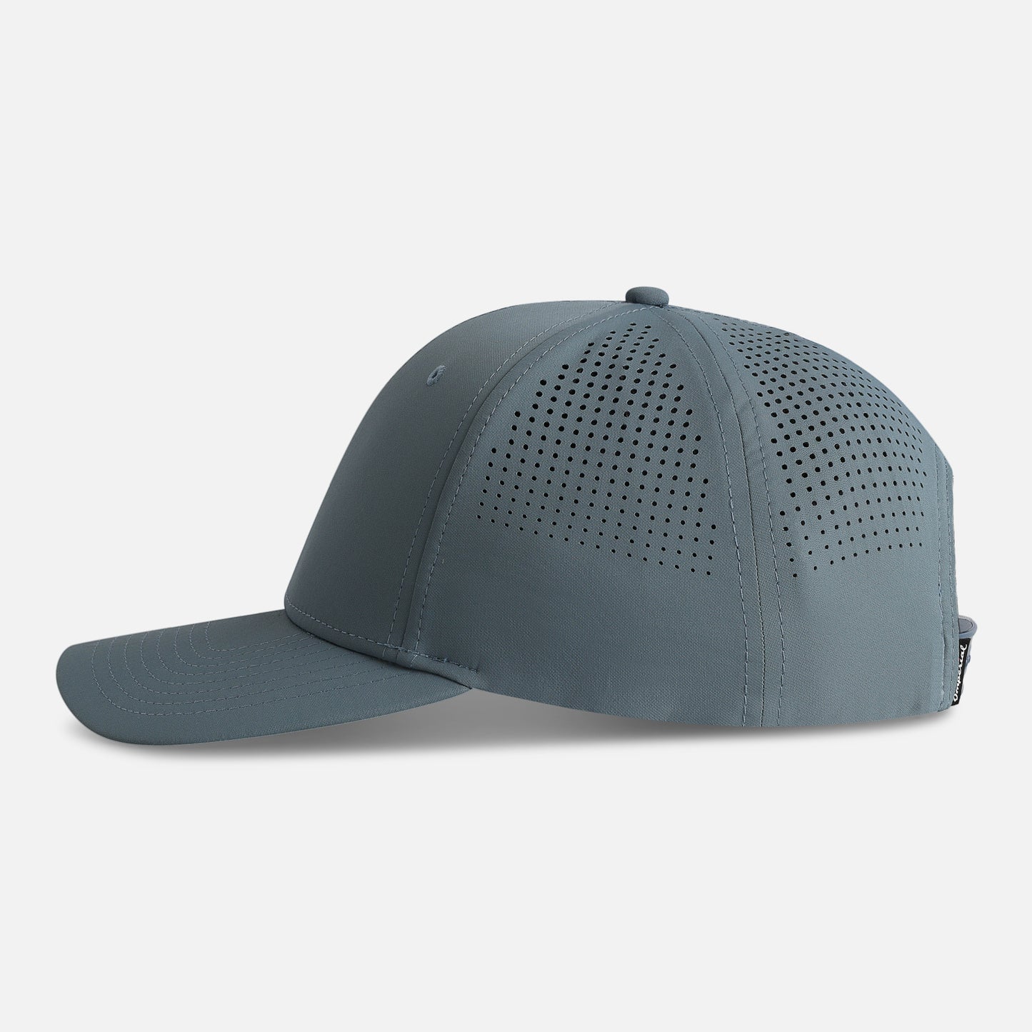 | Color: Breaker Blue