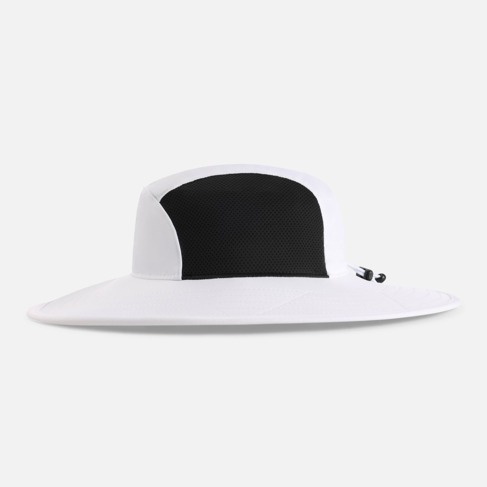 CC050-A05-4 | Color: White / Black