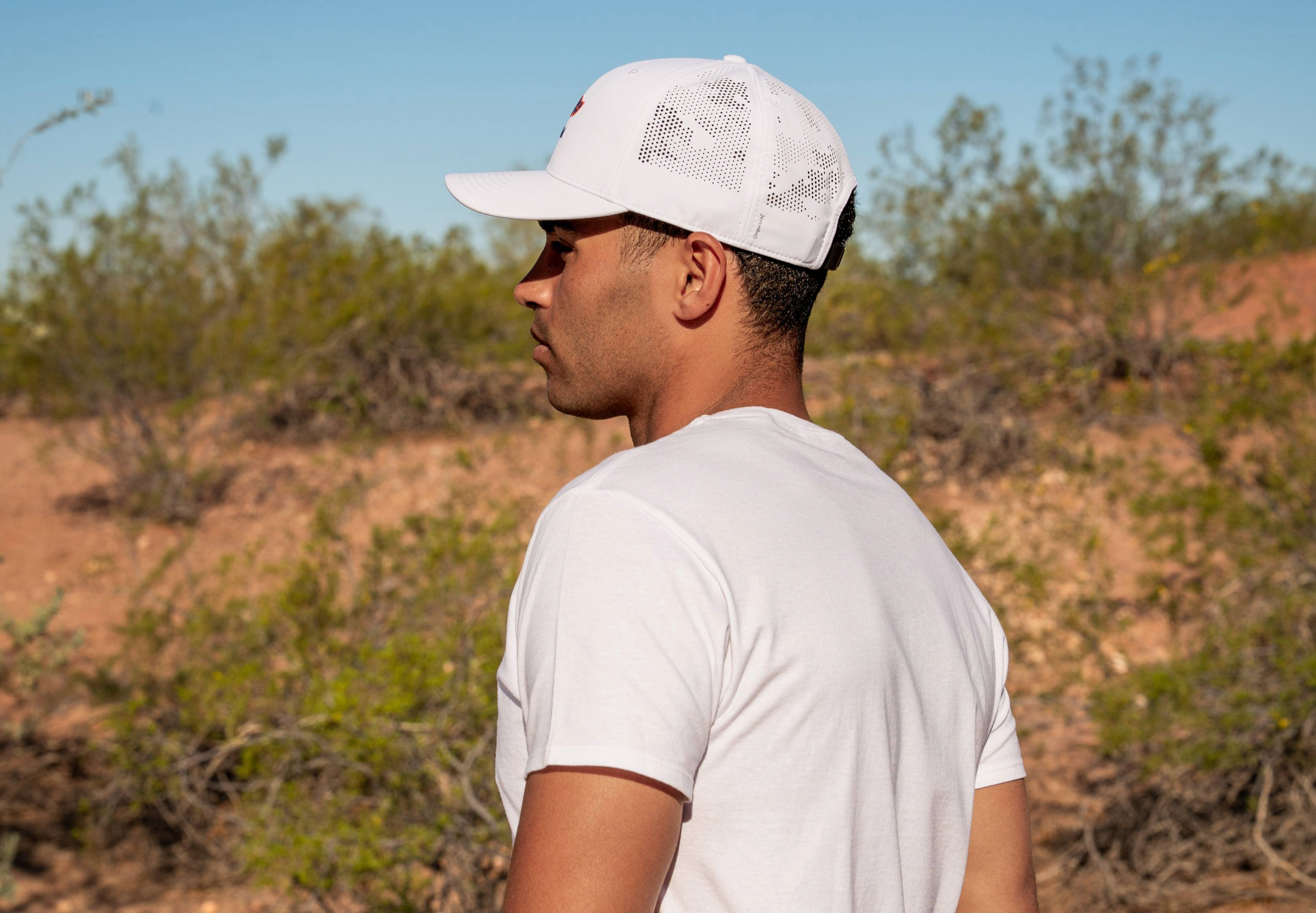 man wearing the S1507