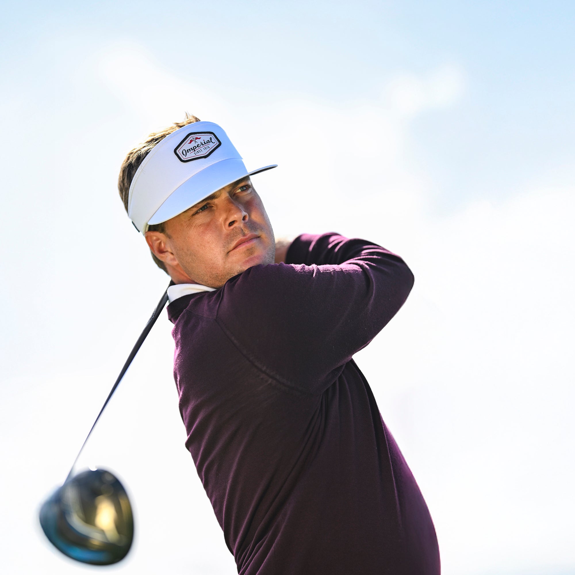 The Best Golf Gifts for Dad: A Guide for Non-Golfers