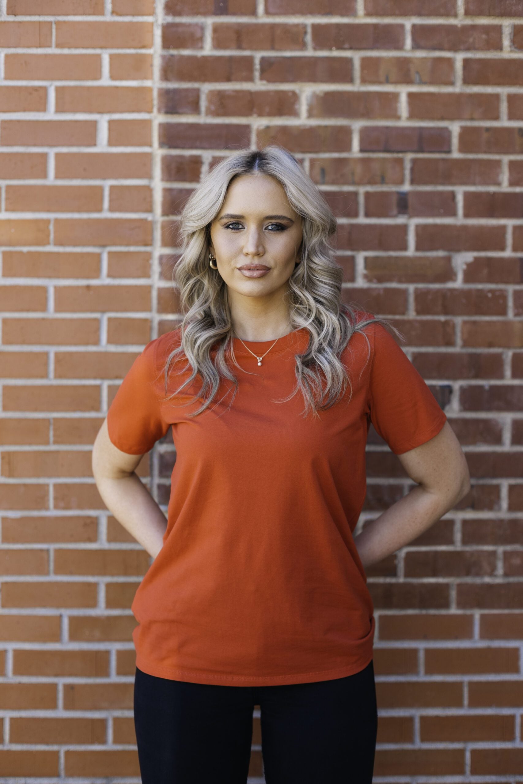 20200-VTR-FRONT | Color: Vintage Red