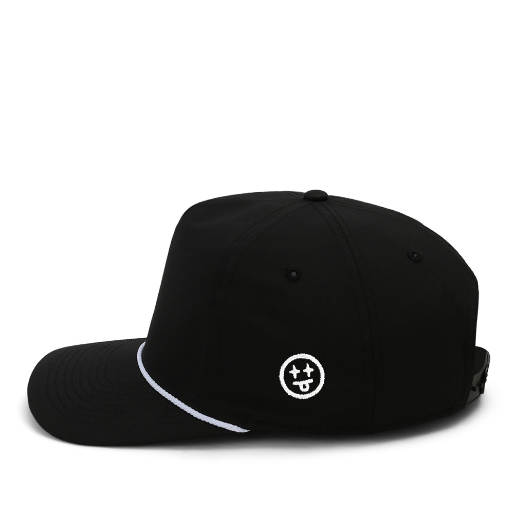 | Color: Black / White