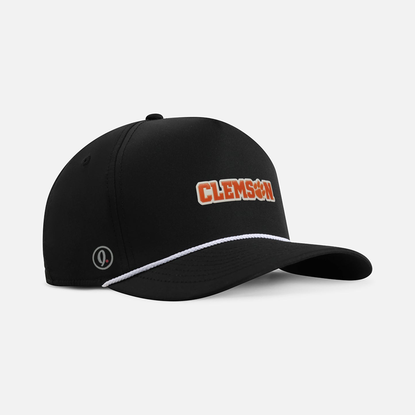 | Color: Black / White