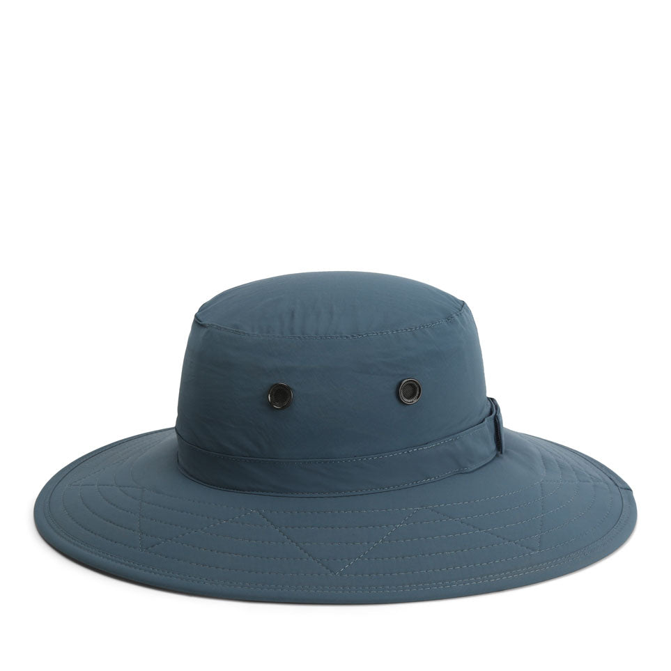 GT01-BUE-3 | Color: Breaker Blue